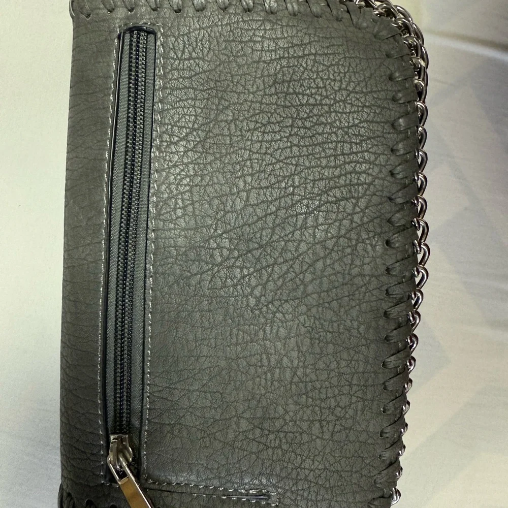 Sondra Roberts Gray Chain Strap Clutch - Picture 4 of 6